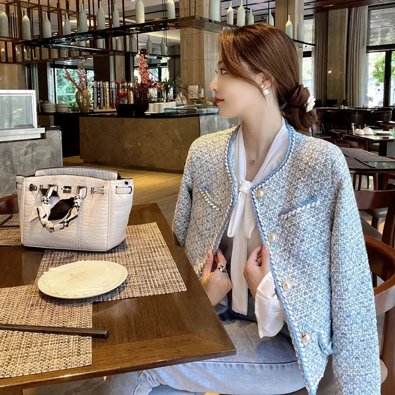 Elegant Luxury Blue Plaid Tweed Jacket Women Vintage Round Neck Pearl Button Design Short Coat Korean Fashion Chaqueta 2023 New